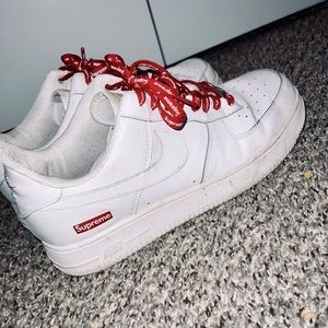 Supreme Air Force 1 size 11